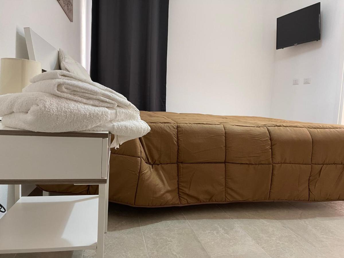 Matty'S Hotel Олбия Екстериор снимка
